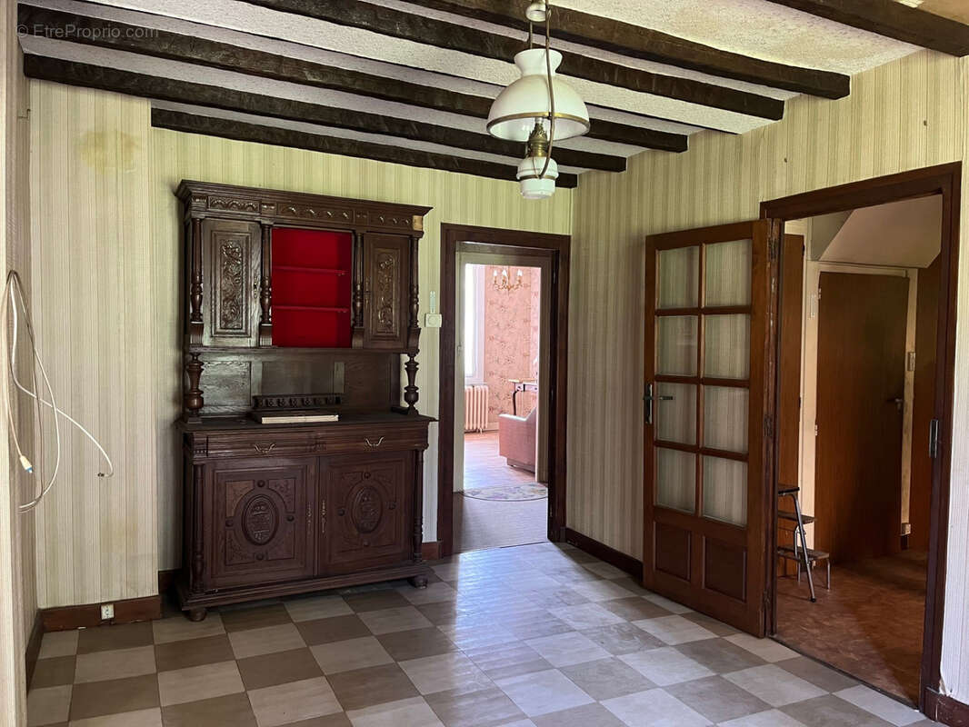 Maison à COUSSAC-BONNEVAL