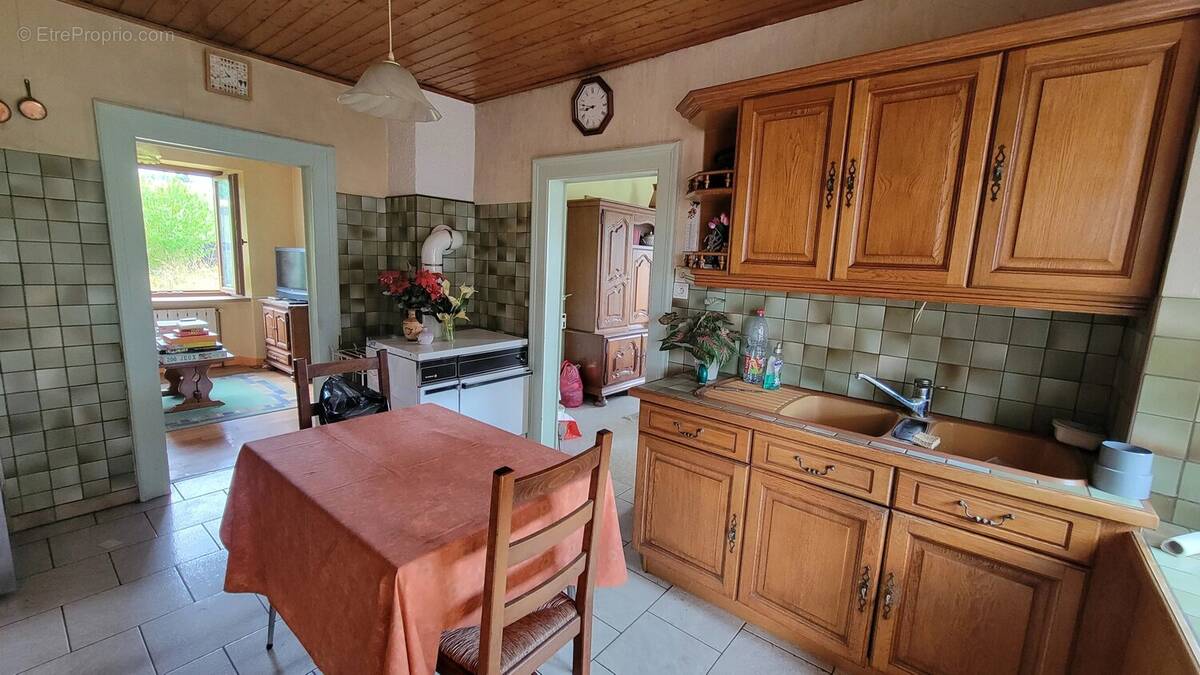 Maison à BADEVEL