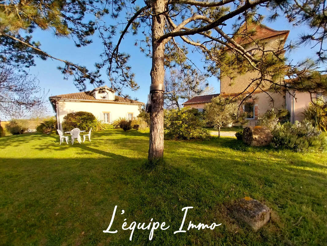Maison à SAINT-LYS