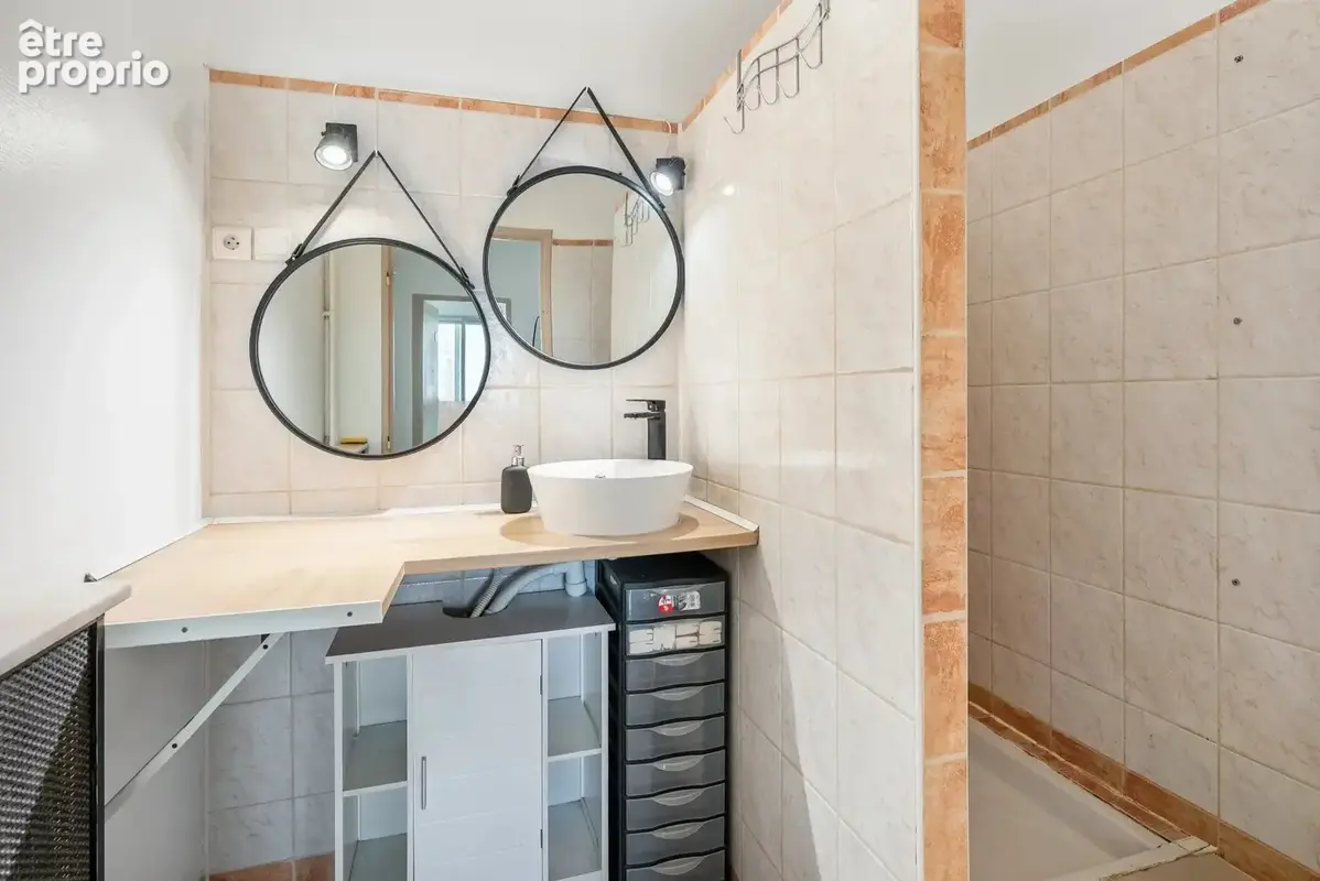 Nice Ouest – T2 47 m² avec balcon, loggia, parking privatif et cave - photo 12