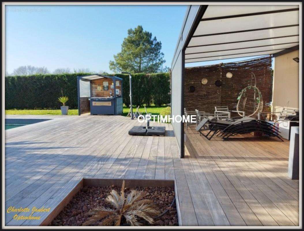 Elegante maison contemporaine + piscine proche de la ROCHE CHALAIS (24) - photo 19
