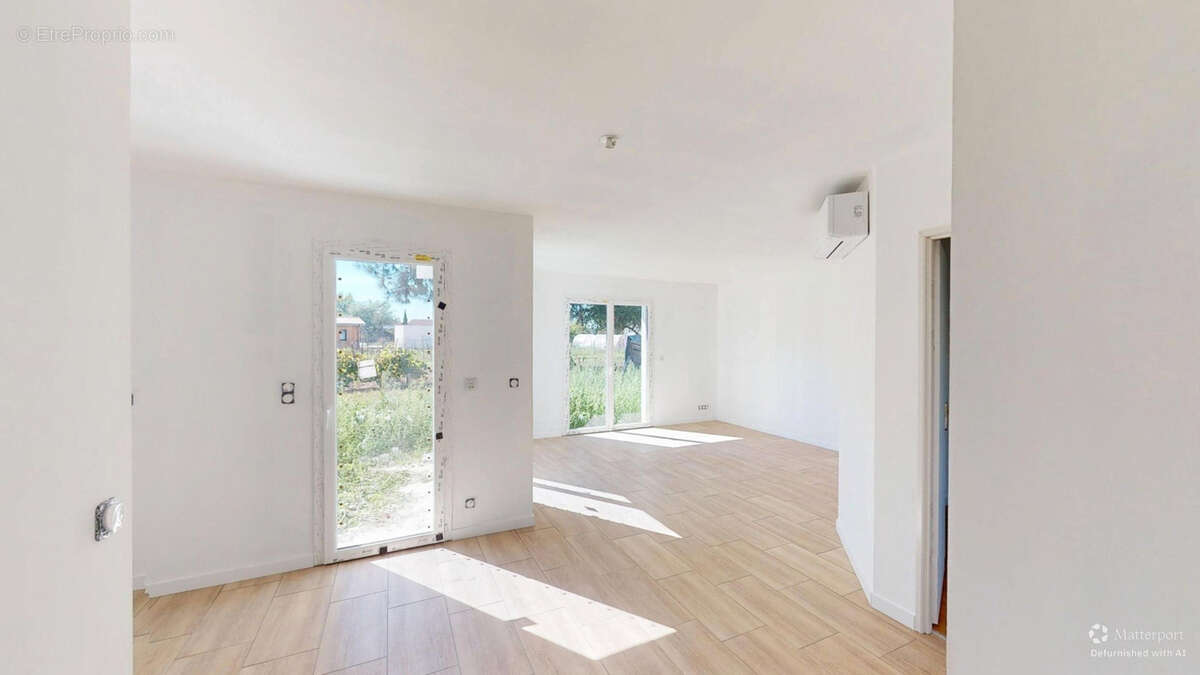 Maison à vendre dans le centre de LÉOGNAN ! - photo 2