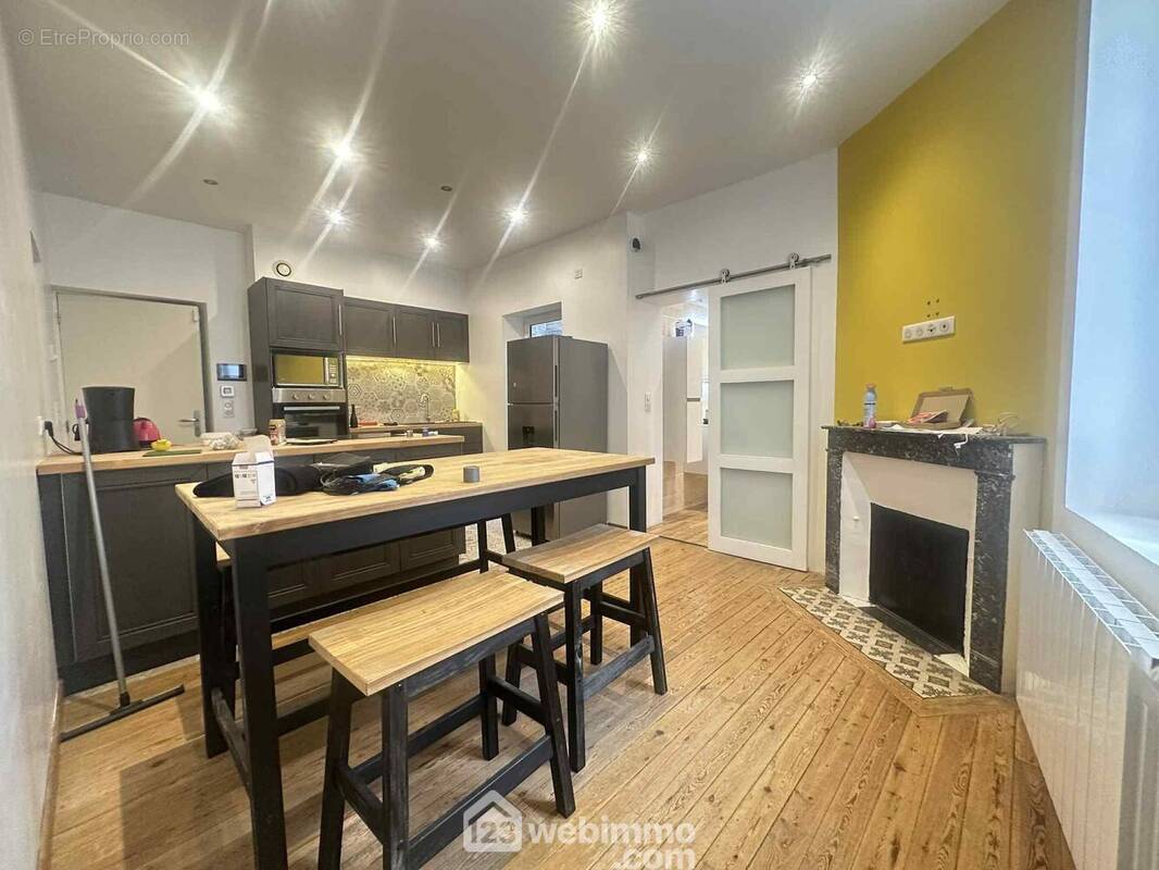 Vous serez séduits par la salle à manger - Appartement à LAON