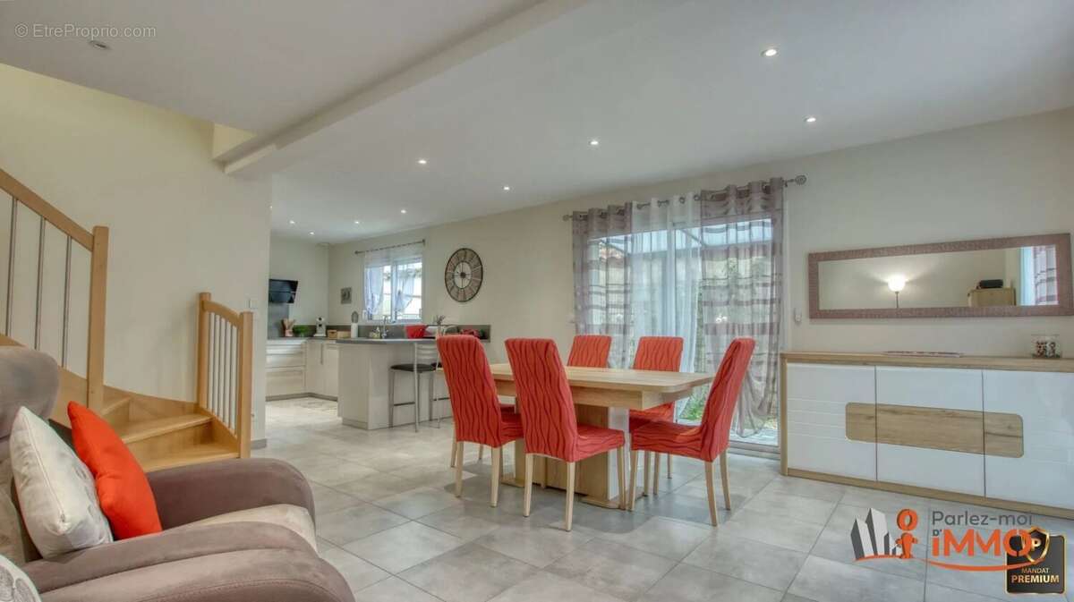 Maison à MONTBRISON