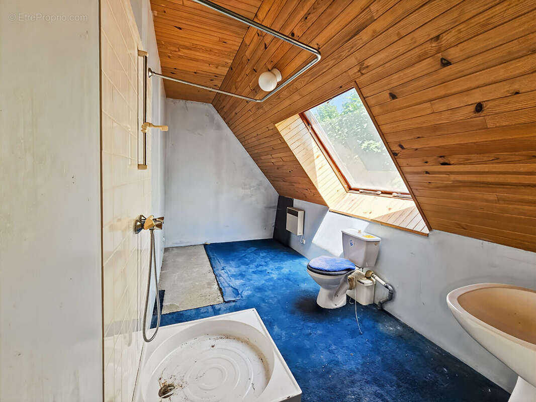 Maison à BAZOUGES-LA-PEROUSE