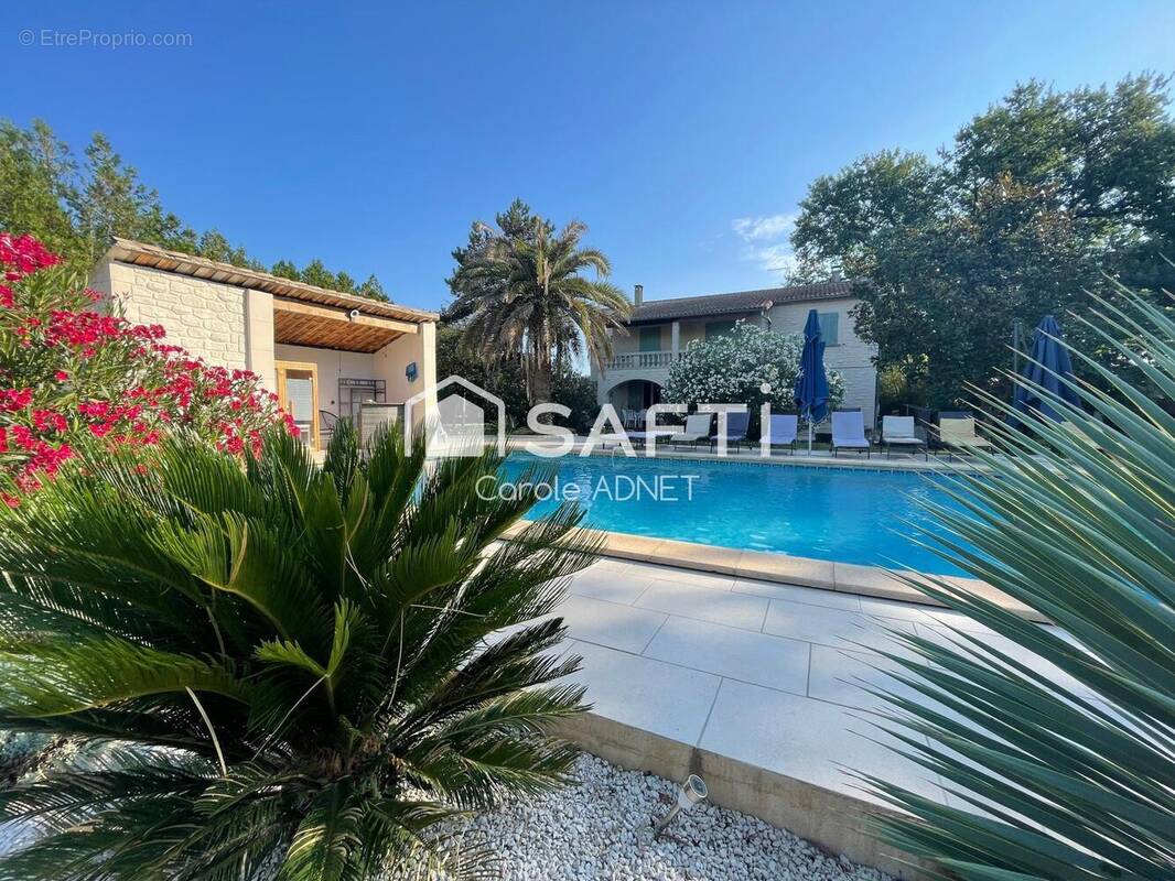 Photo 1 - Maison à UZES