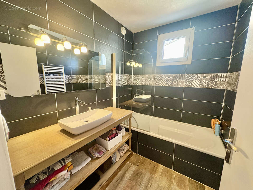 Appartement à LA GARDE