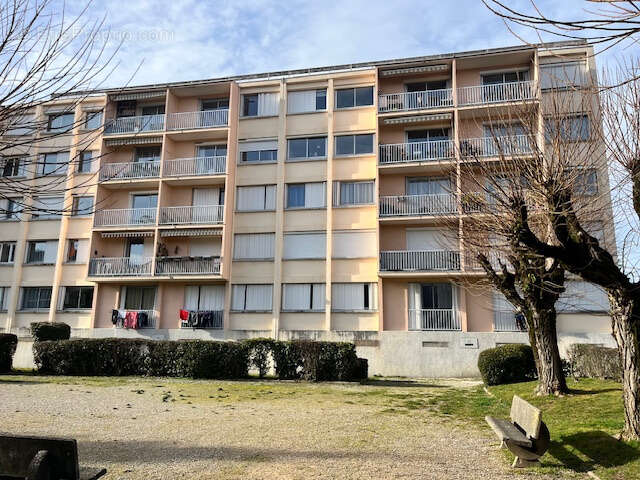Appartement à FONTAINE