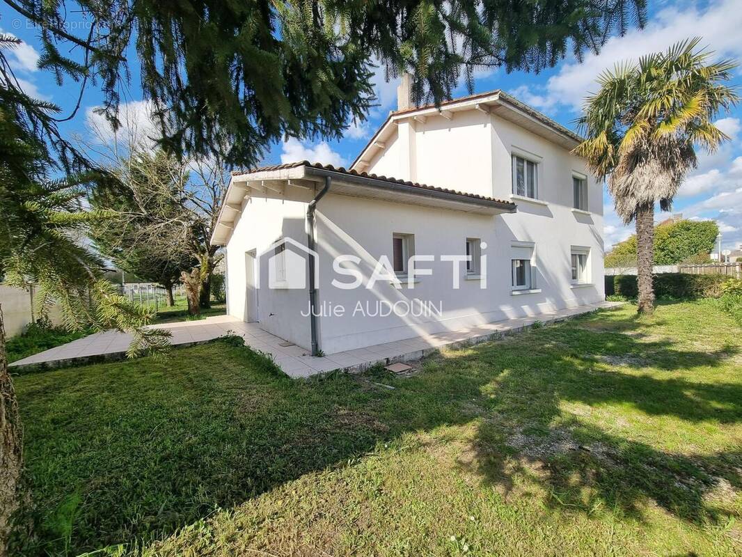 Photo 1 - Maison à MATHA