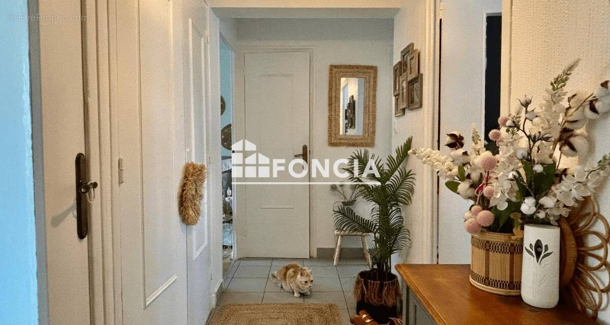 Appartement à SAINT-ETIENNE