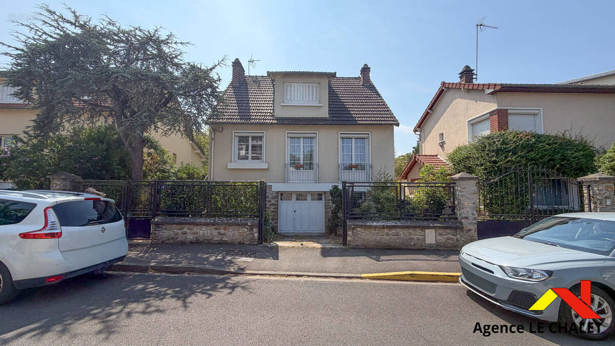 Maison à ABLON-SUR-SEINE