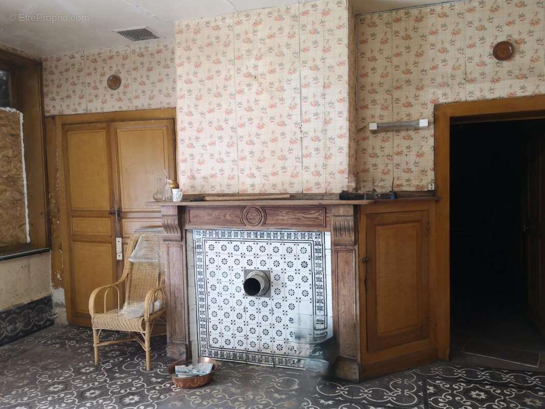 Maison à THUN-SAINT-MARTIN