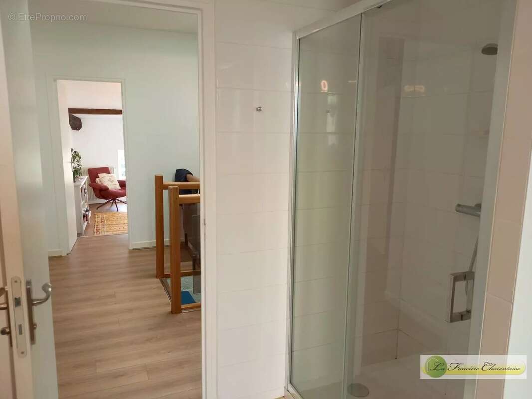 Maison à SAINT-AMANT-DE-BOIXE