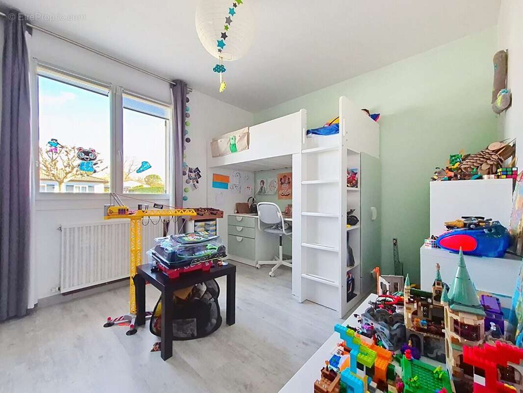 Maison à SAINT-LOUBES