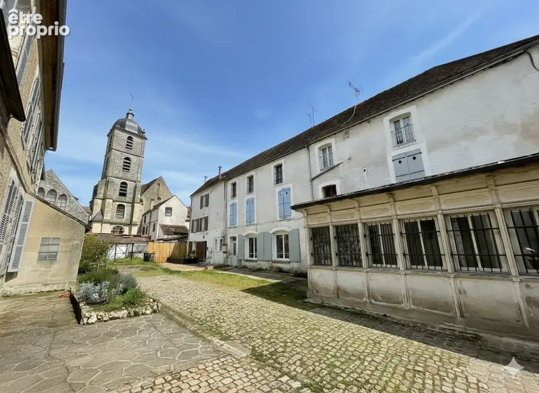 Appartement à SENS