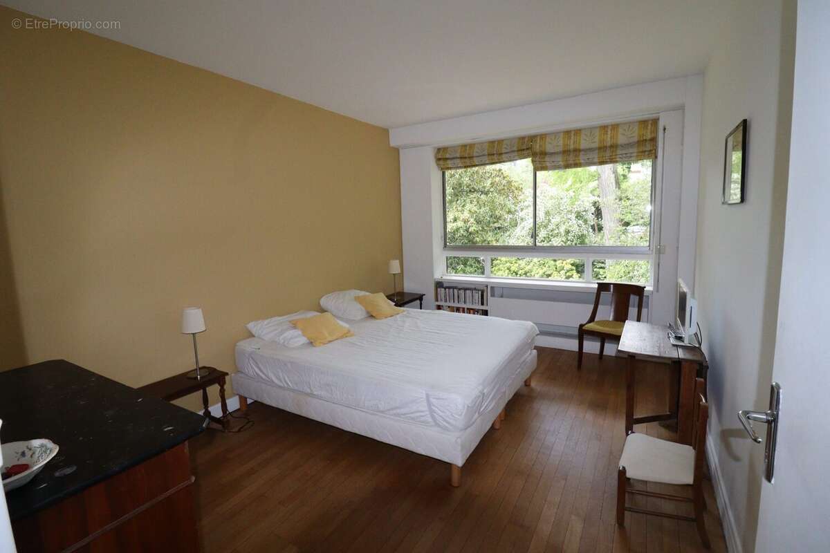 Appartement à LOUVECIENNES