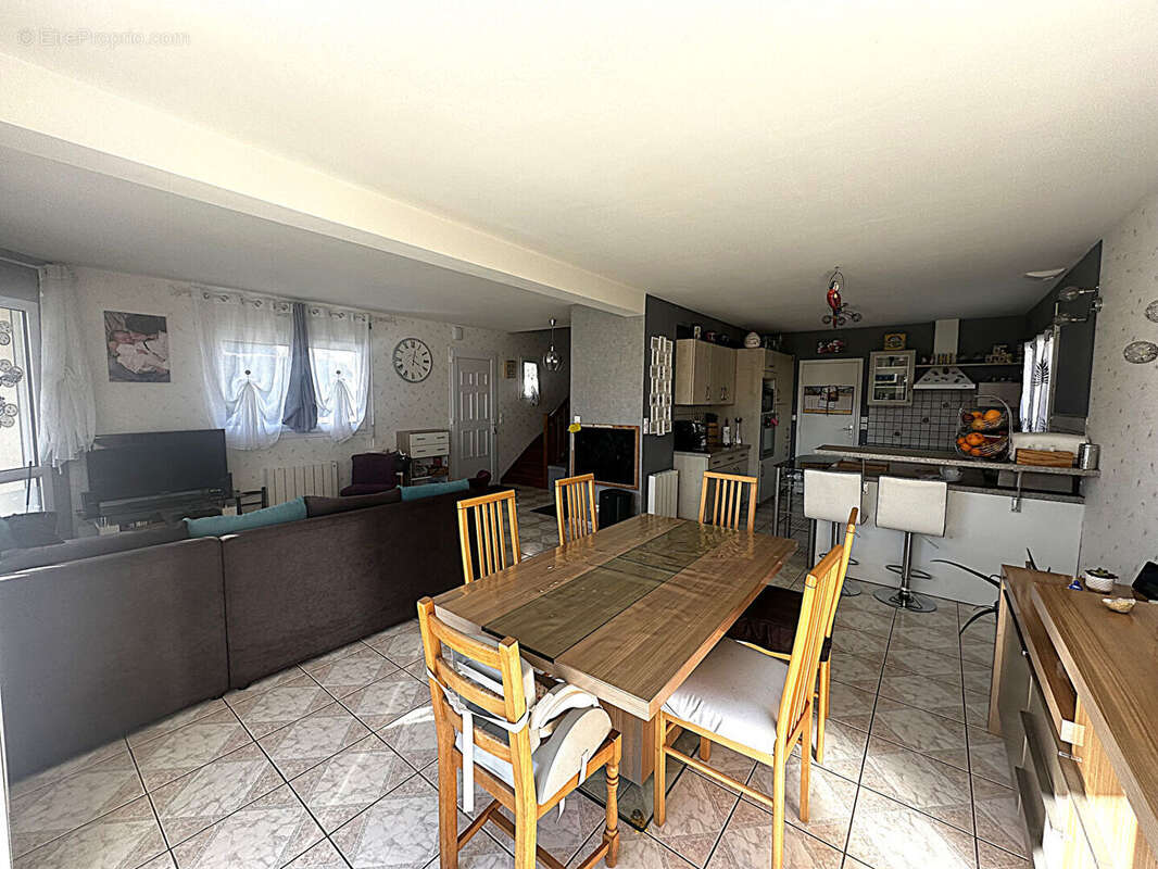 Maison à BOURG-BLANC