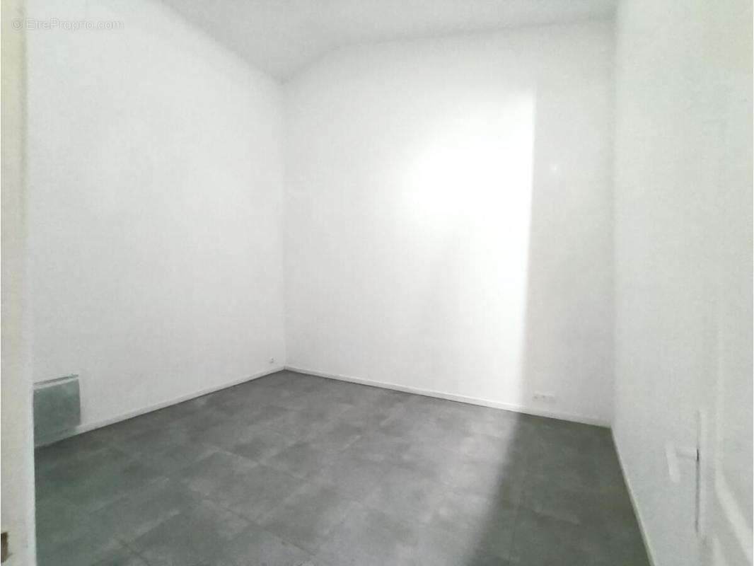 Appartement à MARSEILLE-15E