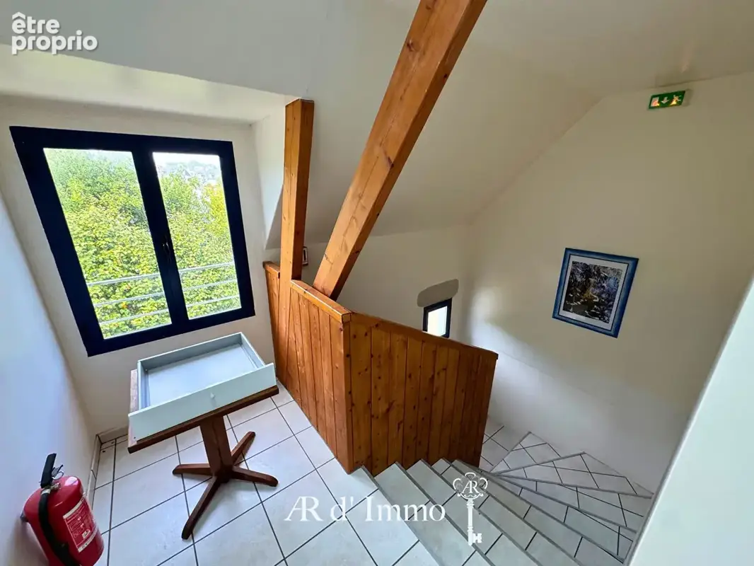 Immeuble de 467 m² - fort potentiel investisseur - photo 8