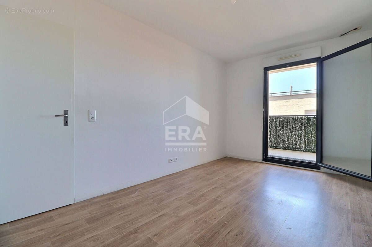 Appartement à AUBERVILLIERS