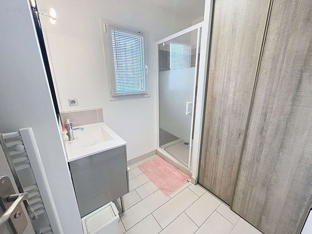 Maison à ROCHEFORT-DU-GARD