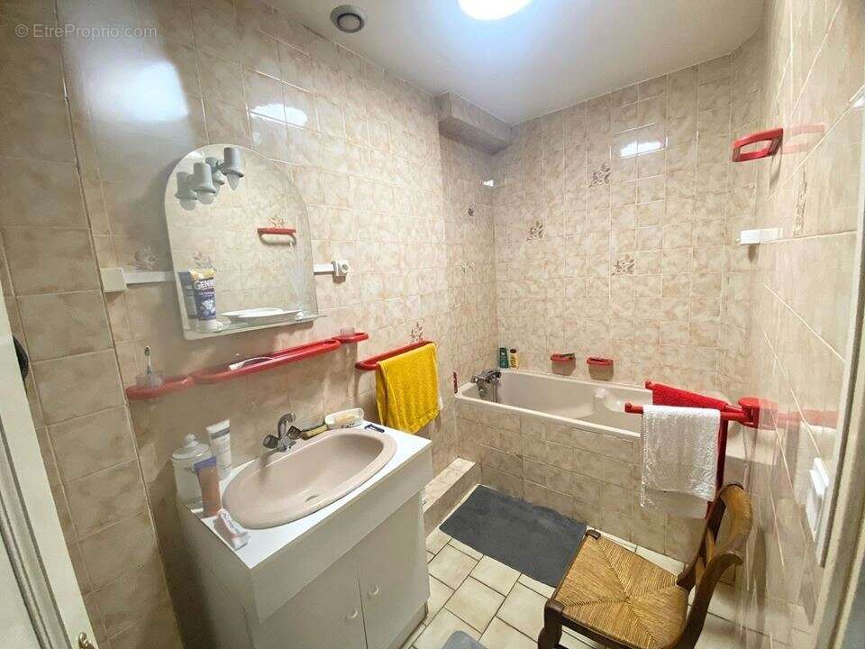 Appartement 93 m² à Auch  - photo 6