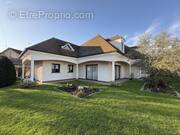 Maison à LE PLESSIS-TREVISE