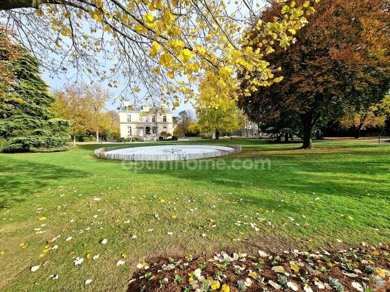 Appartement à CHOISY-LE-ROI
