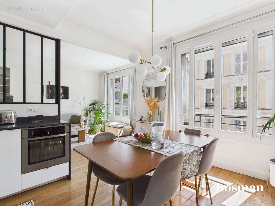 Appartement à NEUILLY-SUR-SEINE