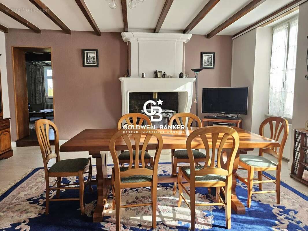 Maison à MAZEROLLES