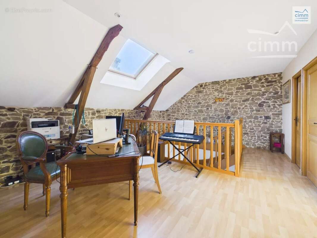 Maison à GUIGNEN