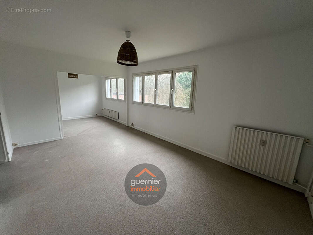 Appartement à CANTELEU