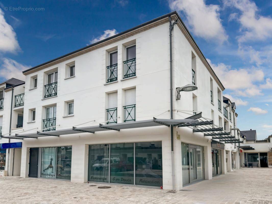 Appartement à SAINT-DENIS-DE-L&#039;HOTEL