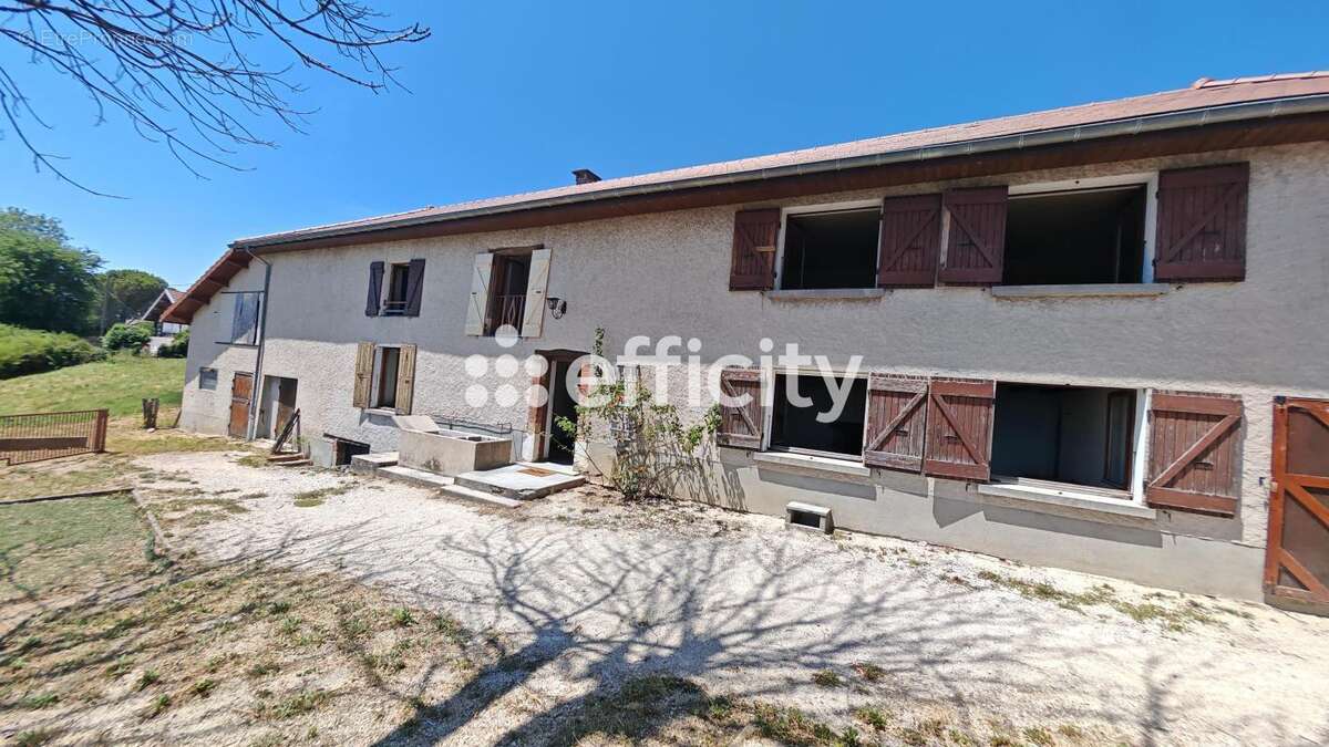 Maison 150 m² à Moirans  - photo 25