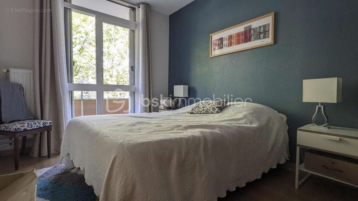 Appartement t4 tres bon etat lormont - photo 3