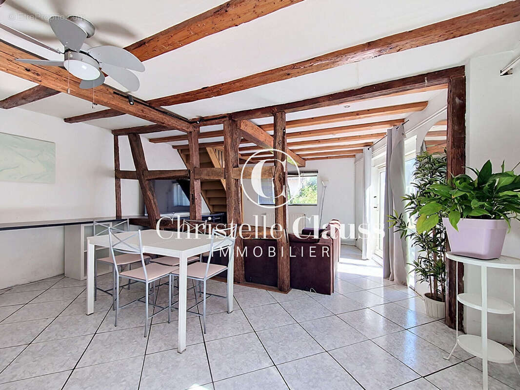 Maison  7 pièce(s) 186.35m² - photo 6