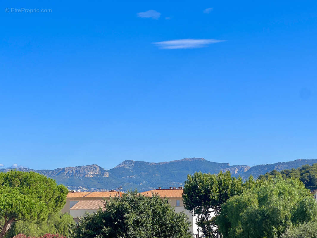 Appartement à SAINT-MANDRIER-SUR-MER