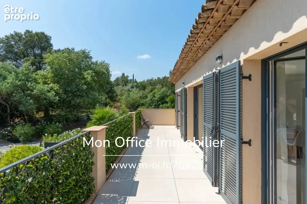 Référence : 7097-les. - appartement rénové à 100m de la mer t4 avec terrasse et parkings résidence calme à grimaud beauvallon - photo 7