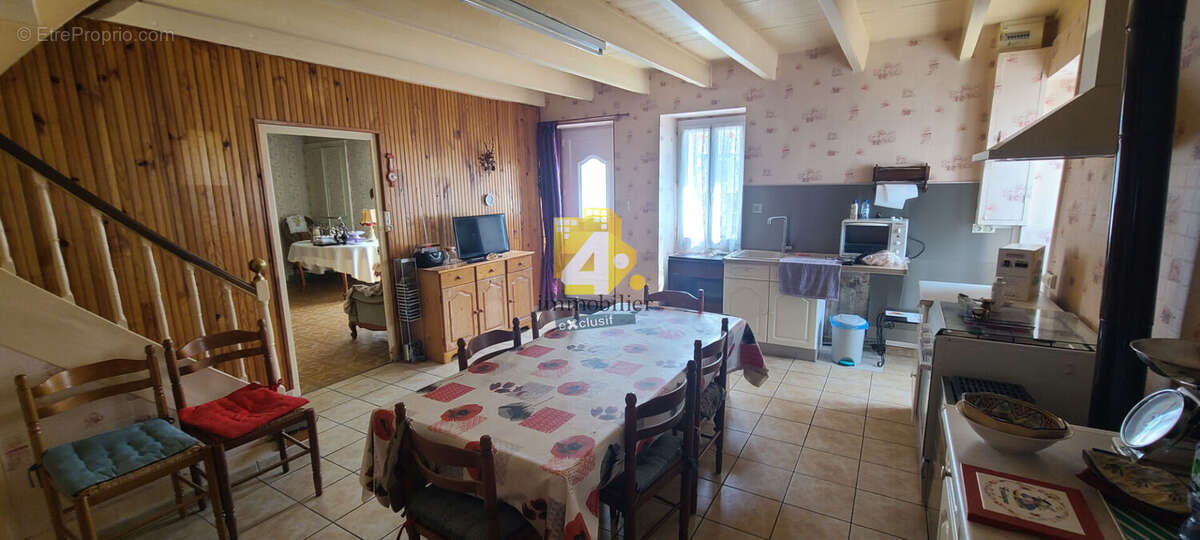 Maison à BESNE
