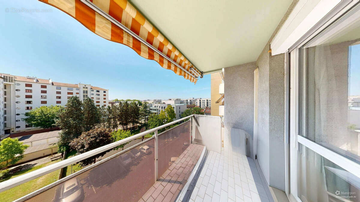 Appartement à LYON-8E
