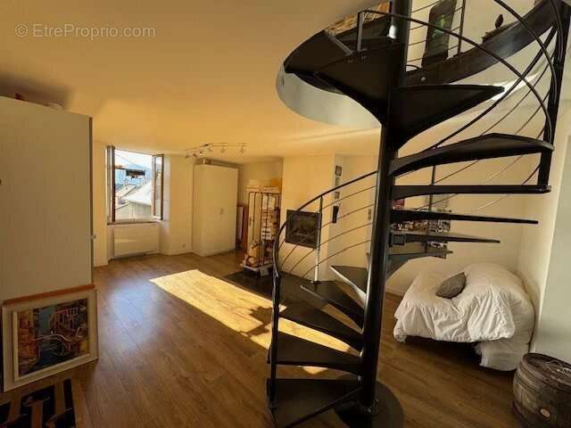 Appartement à LA MURE