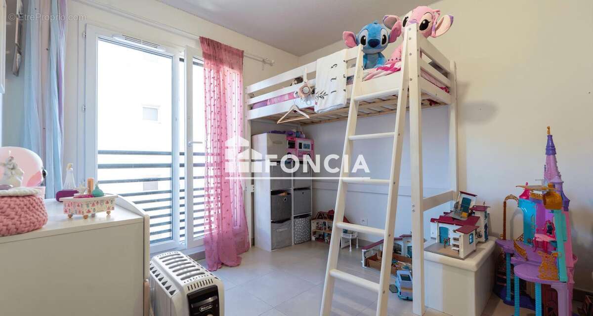 Appartement à LE CANNET