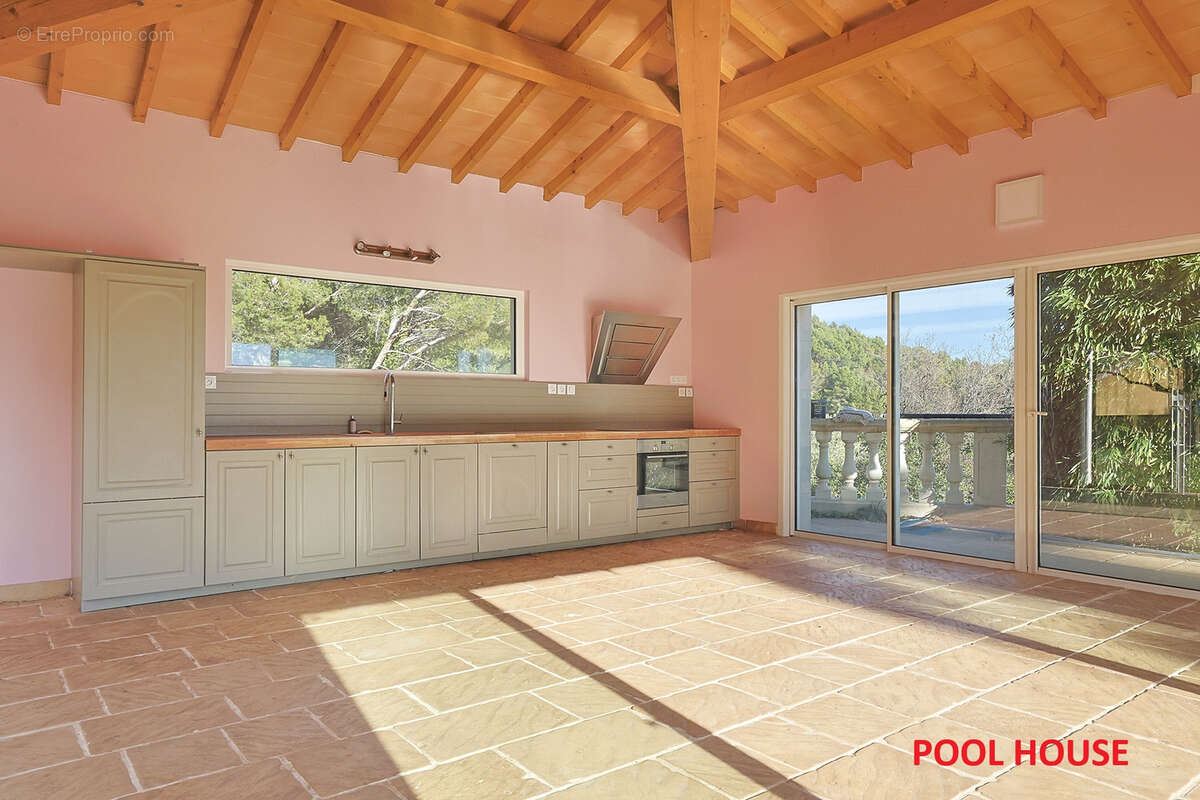 Maison à LA FARLEDE