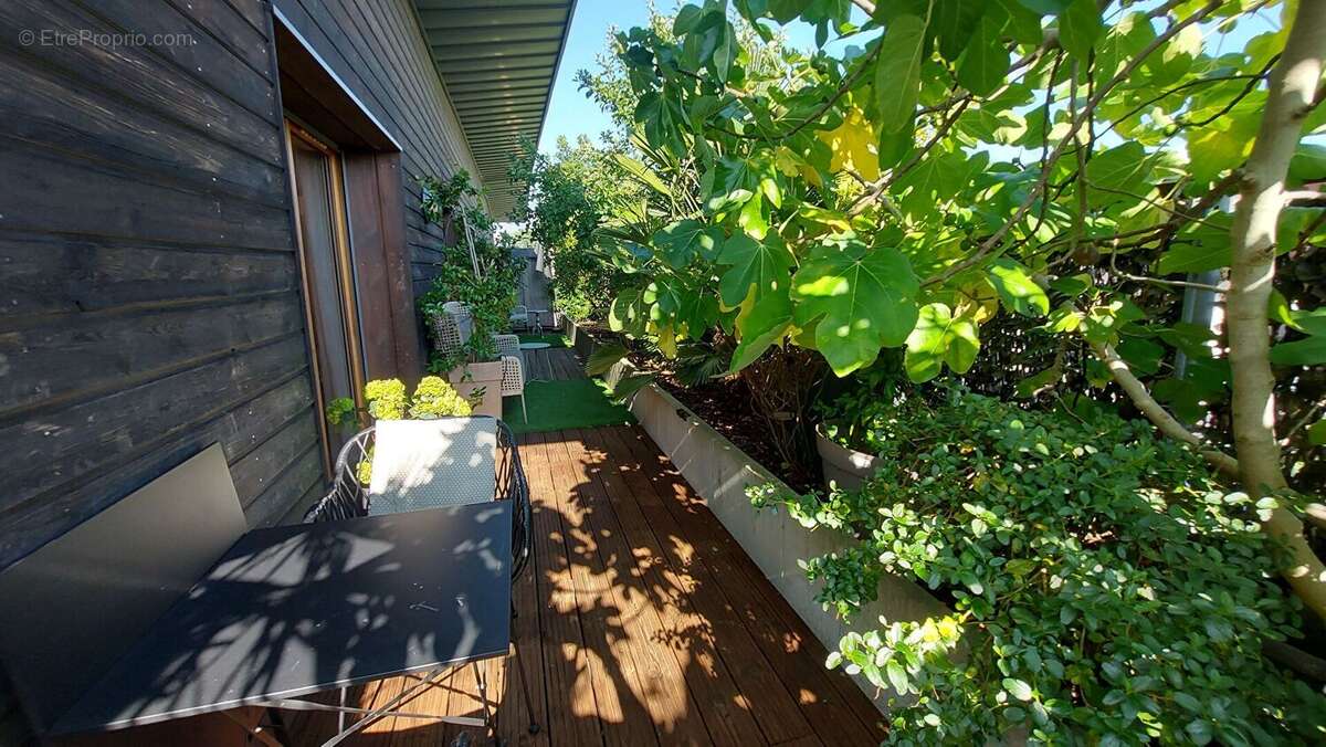 Appartement à VERSAILLES