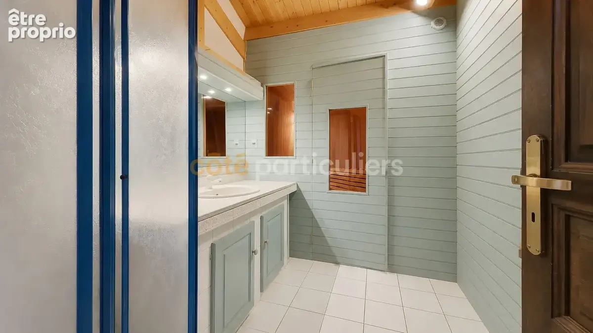 Nouveauté -- le fenouiller -- quartier beausejour -- ensemble immobilier 8 pieces -- 270 m2 -- jardin sans vis a vis -- garages - photo 15