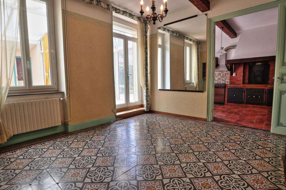 Maison 155 m² à Homps  - photo 3