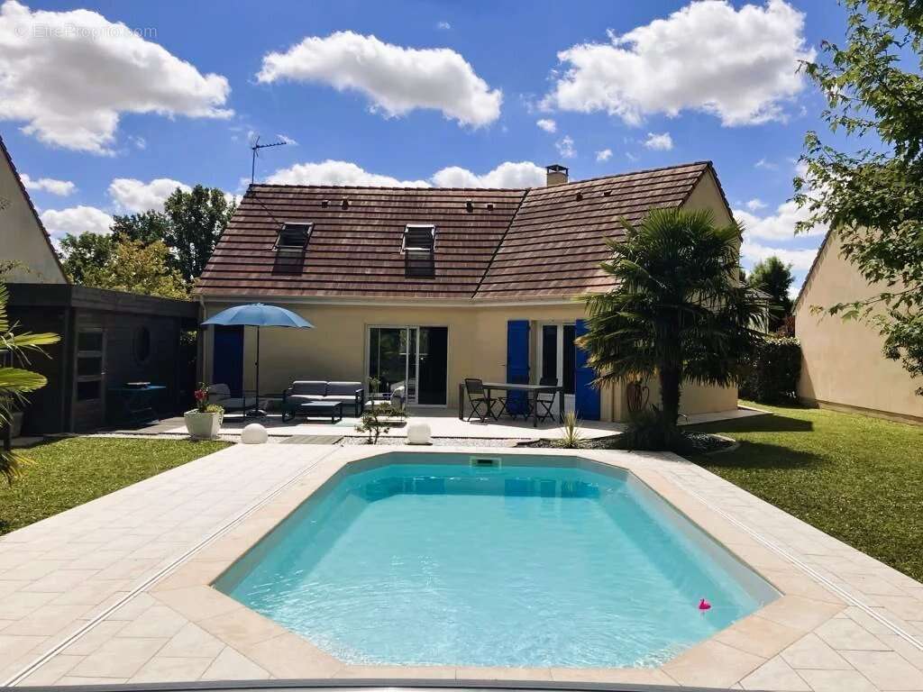 Maison à SOURS