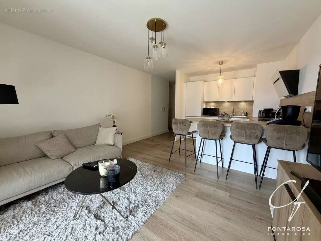 Appartement à FREJUS