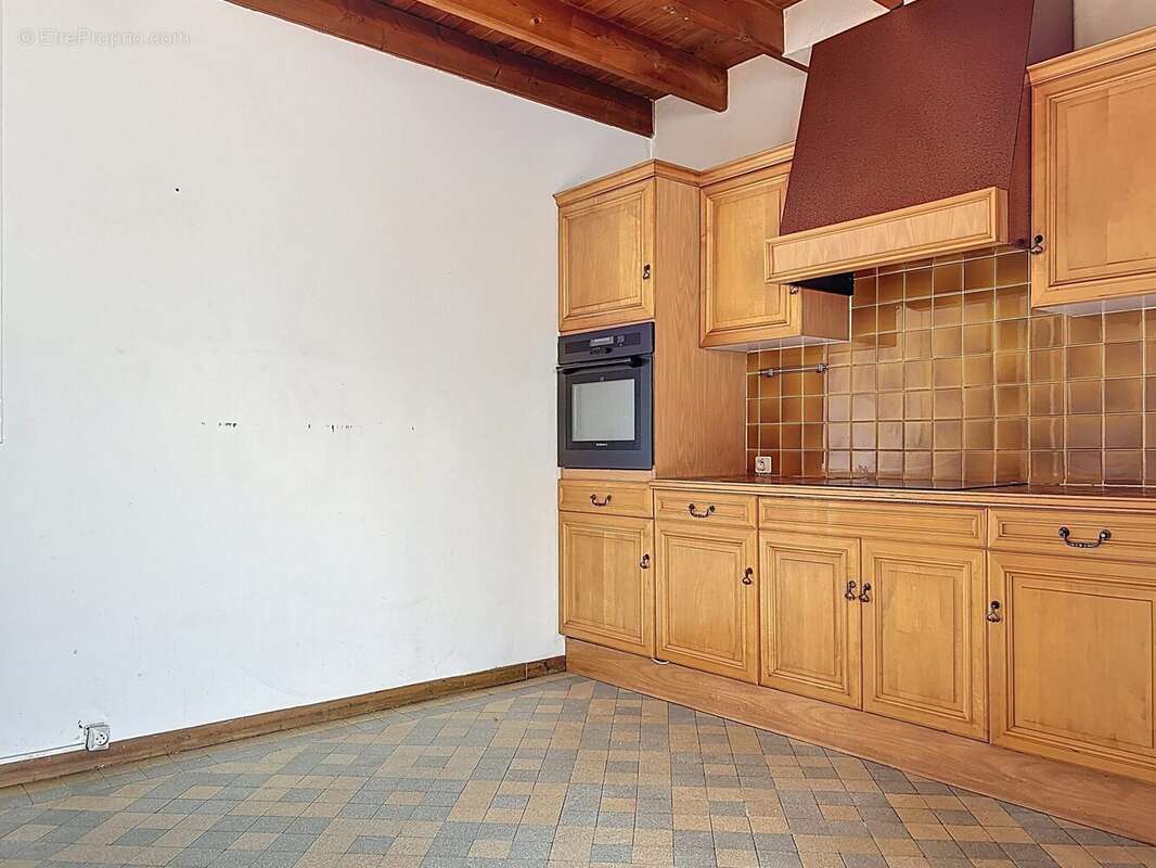 Maison à CREANCES