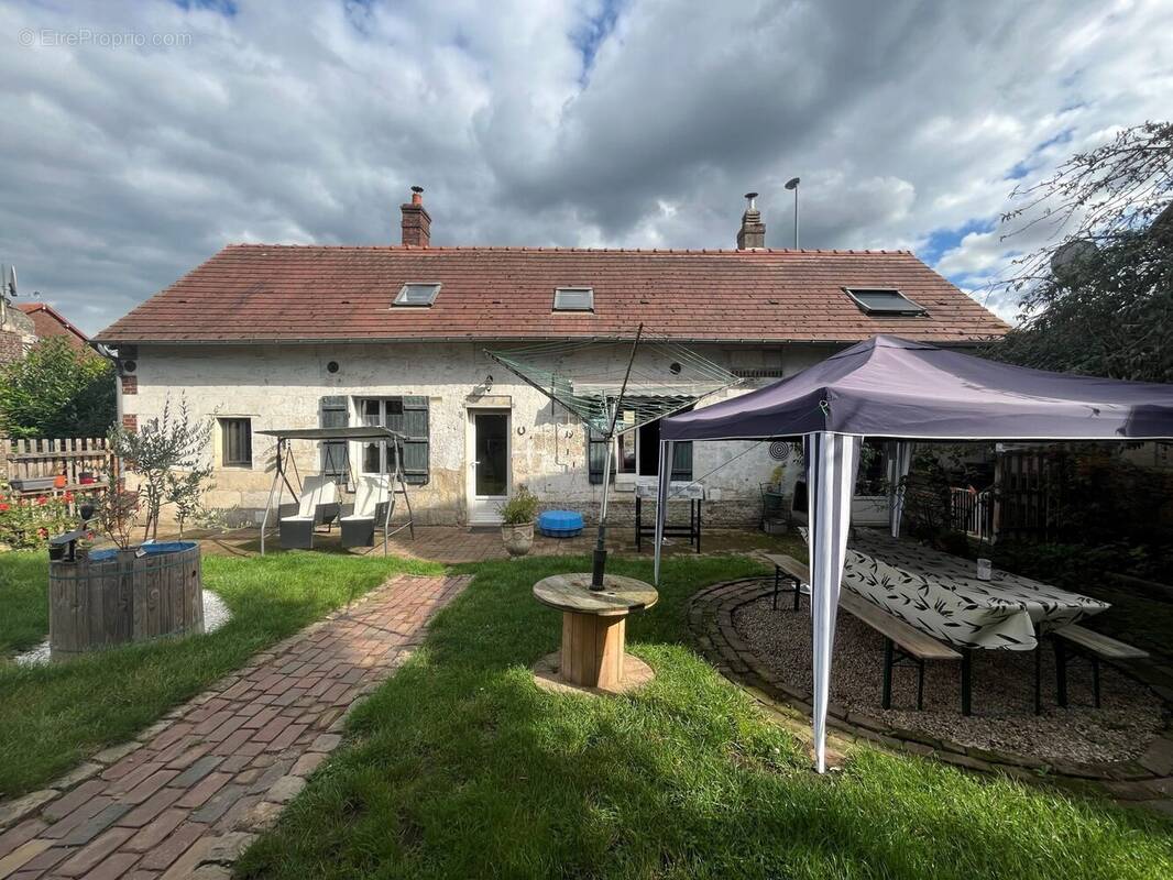 Maison à RIBECOURT-DRESLINCOURT